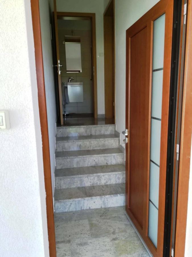 Prenocisca Iris Apartamento Sežana Exterior foto